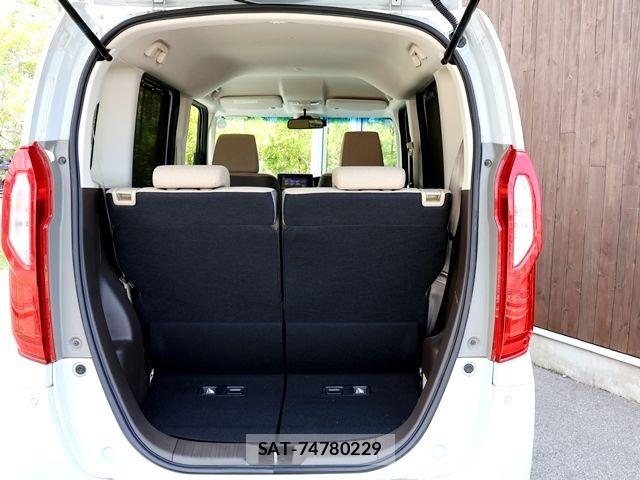 Honda N BOX 2022-04 7962794-28