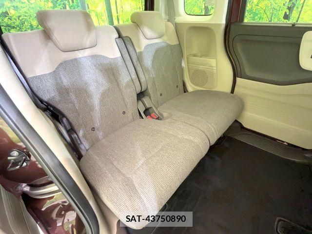 Honda N BOX 2020-06 7962812-8