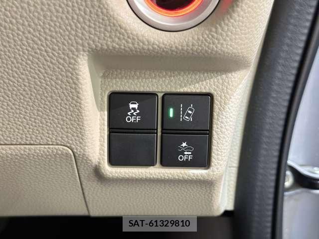 Honda N BOX 2020-03 7962814-14