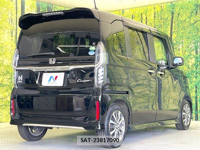 Honda N BOX 2021-04 7962773-16