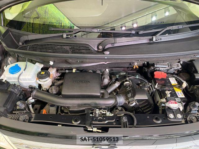 Honda N BOX 2021-04 7962772-17
