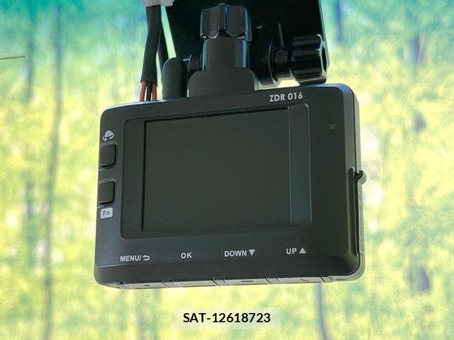 Honda N BOX 2021-09 7962757-6