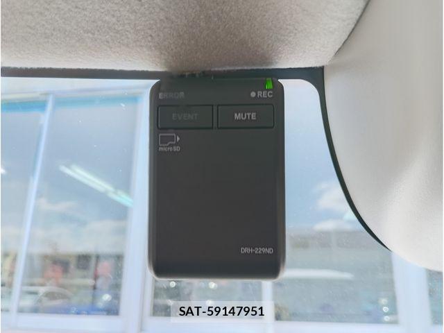Honda N BOX 2024-06 7962748-27