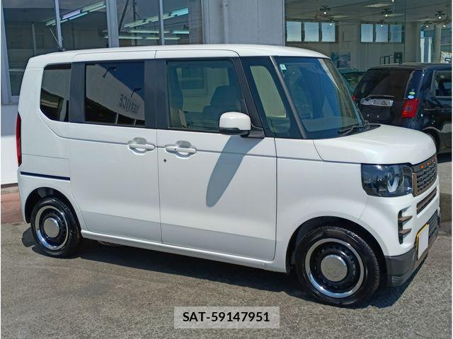 Honda N BOX 2024-06 7962748-5