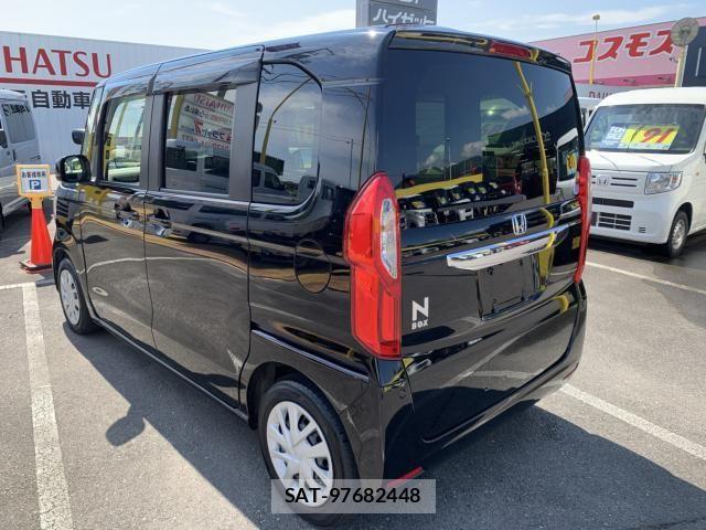 Honda N BOX 2019-08 7962805-6