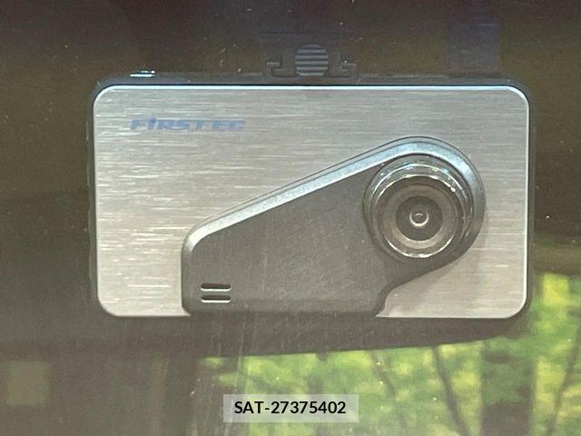 Honda N BOX 2017-03 7980194-4