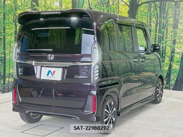 Honda N BOX 2019-05 7980163-16