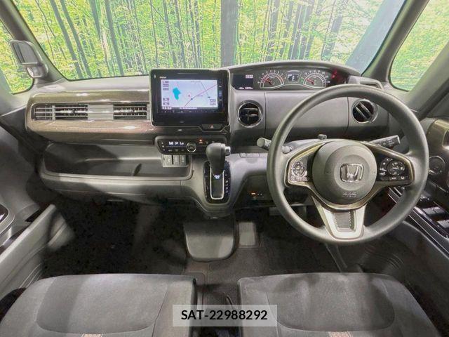 Honda N BOX 2019-05 7980163-1