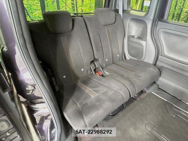 Honda N BOX 2019-05 7980163-8