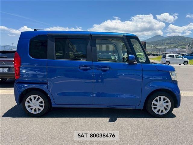 Honda N BOX 2019-05 7980187-9