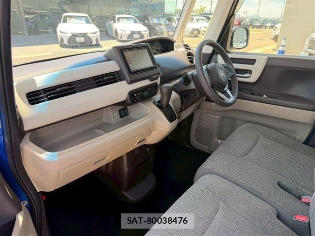 Honda N BOX 2019-05 7980187-11