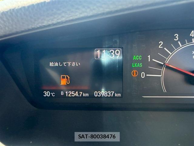 Honda N BOX 2019-05 7980187-23