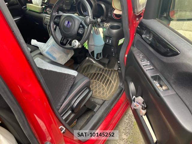 Honda N BOX 2015-02 7980205-11