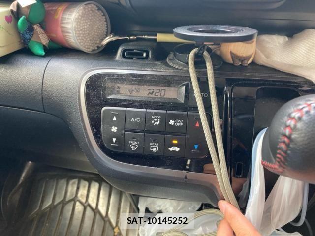 Honda N BOX 2015-02 7980205-22