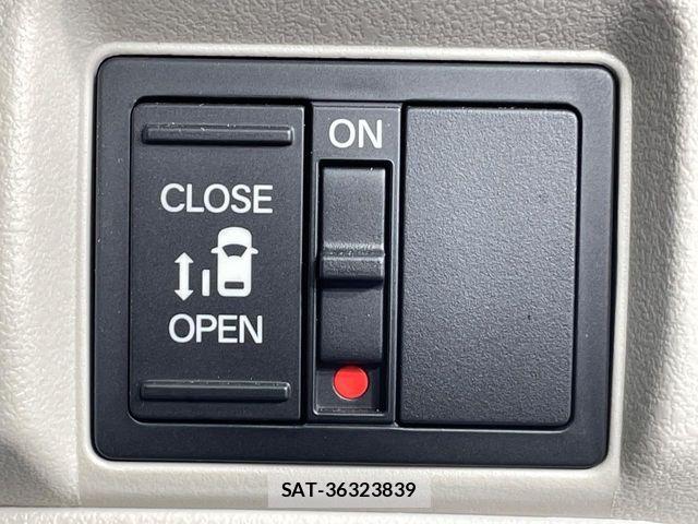 Honda N BOX 2024-02 7980140-2