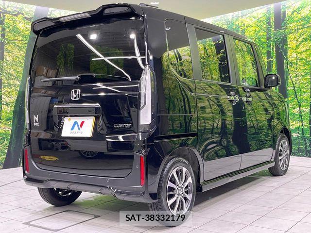 Honda N BOX 2026-05 7980144-16