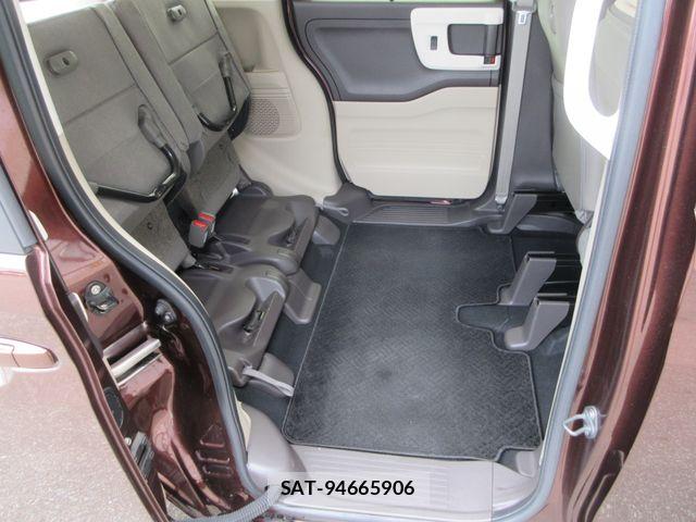 Honda N BOX 2018-01 7980181-15