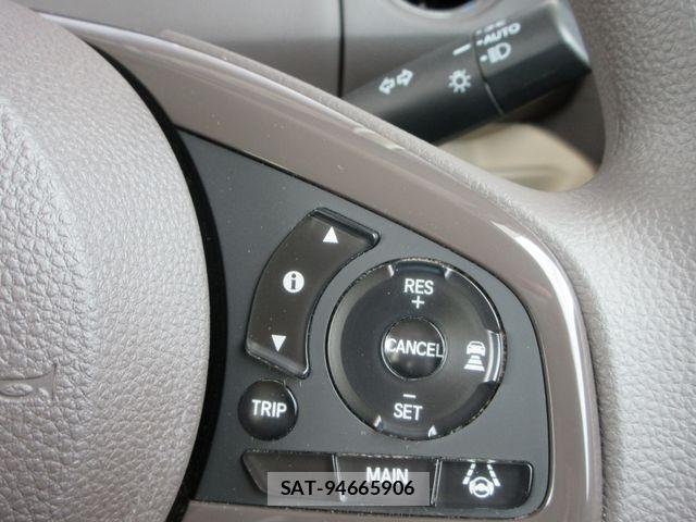 Honda N BOX 2018-01 7980181-6
