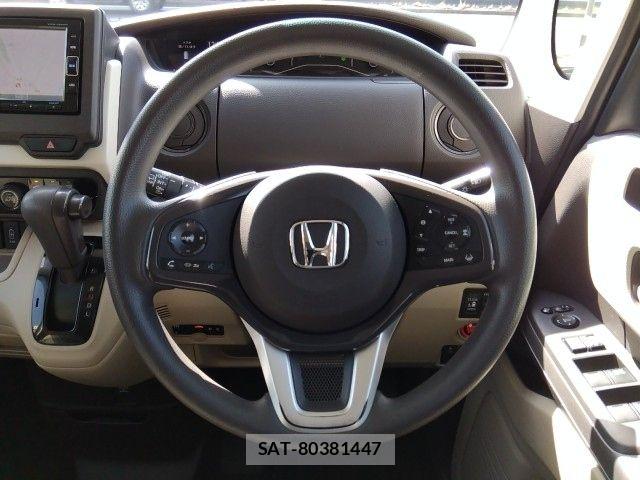 Honda N BOX 2019-01 7980182-7