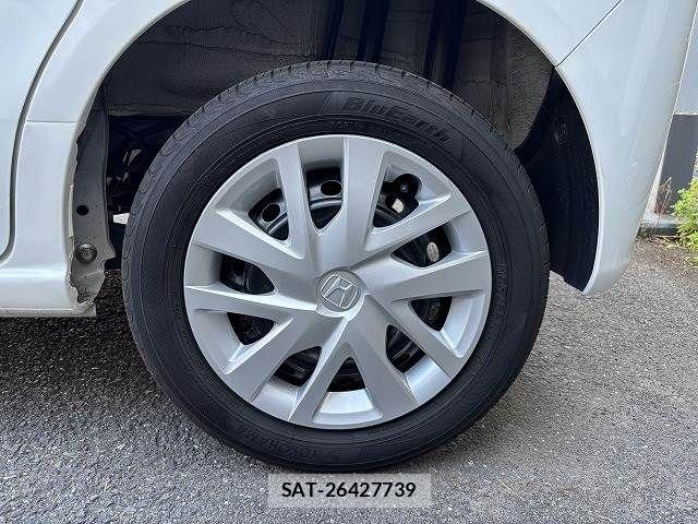 Honda N BOX 2024-06 7980141-27