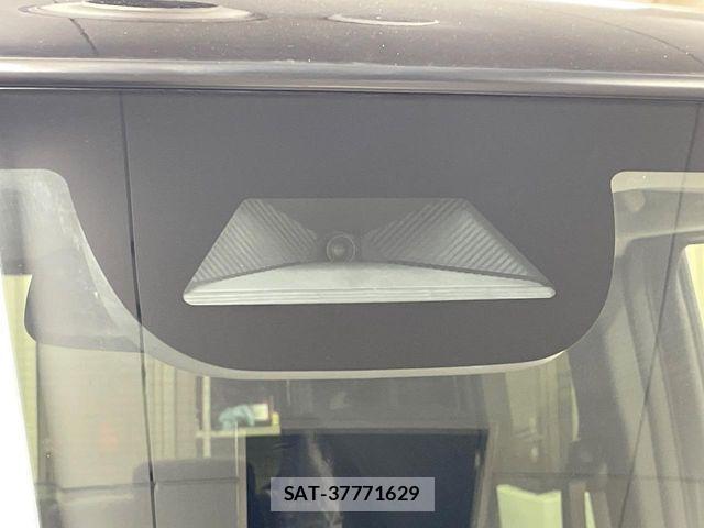 Honda N BOX 2024-12 7980158-2