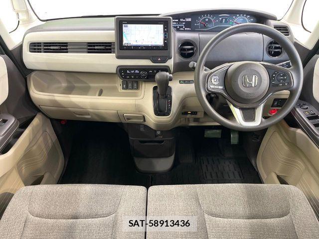 Honda N BOX 2018-11 7980179-1
