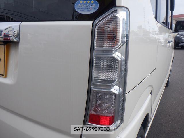 Honda N BOX 2015-10 7980193-9