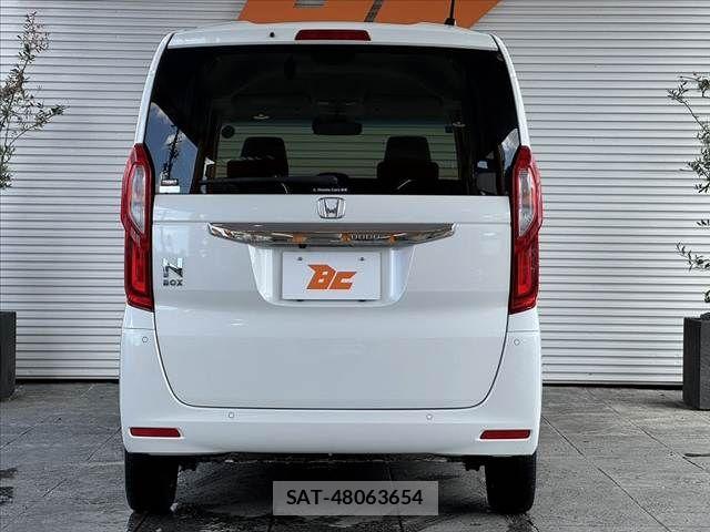 Honda N BOX 2021-08 7980173-13