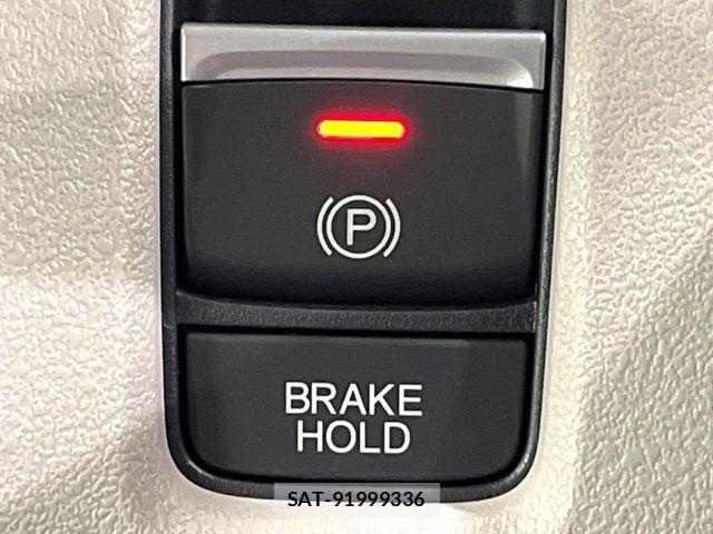 Honda N BOX 2026-07 7980157-5