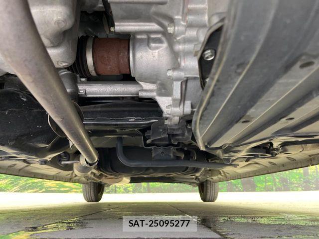 Honda N BOX 2017-03 7980183-18