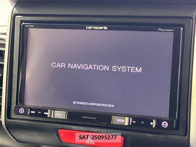 Honda N BOX 2017-03 7980183-4