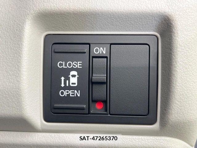Honda N BOX 2026-06 7980135-5