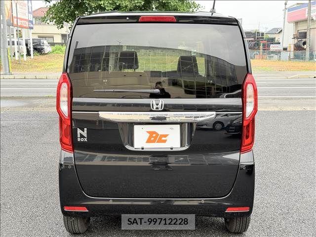 Honda N BOX 2022-09 8037027-22
