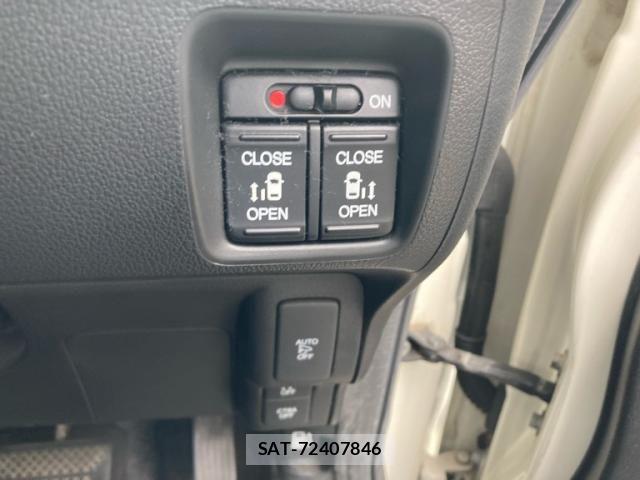 Honda N BOX 2017-07 8037061-16