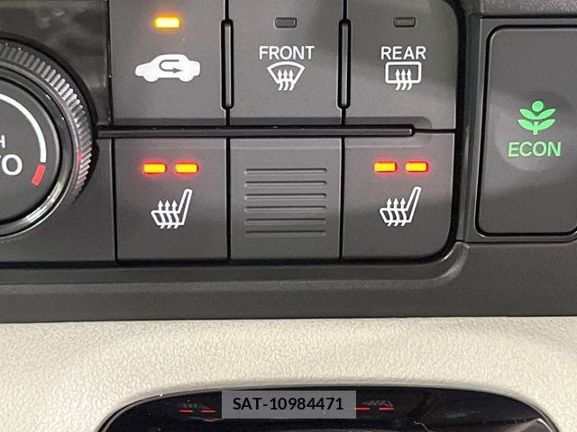 Honda N BOX 2026-06 8036981-5