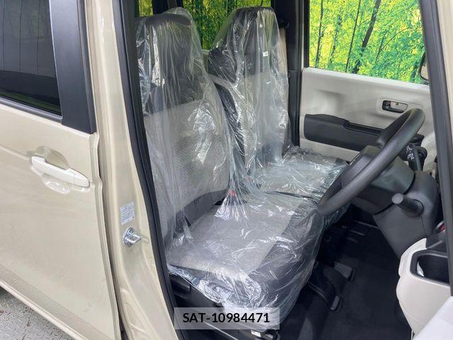 Honda N BOX 2026-06 8036981-7