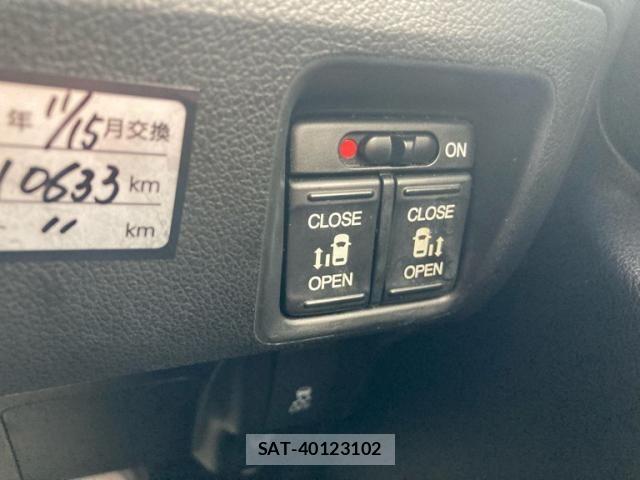 Honda N BOX 2014-11 8037066-16