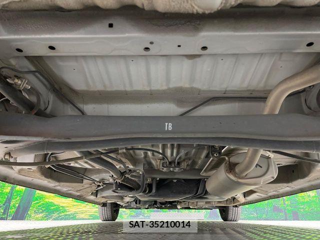 Honda N BOX 2019-04 8037032-18