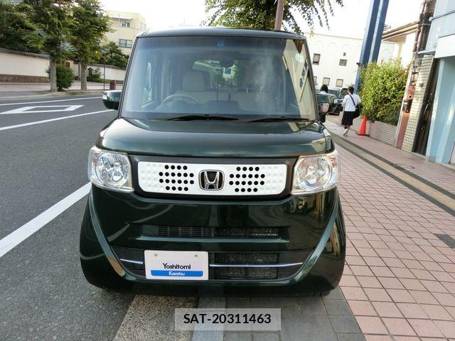Honda N BOX 2017-05 8037049-1