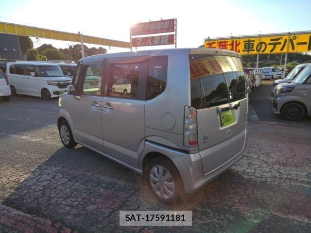 Honda N BOX 2015-06 8037041-11