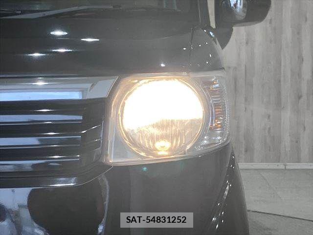 Honda N BOX 2012-01 8037072-10