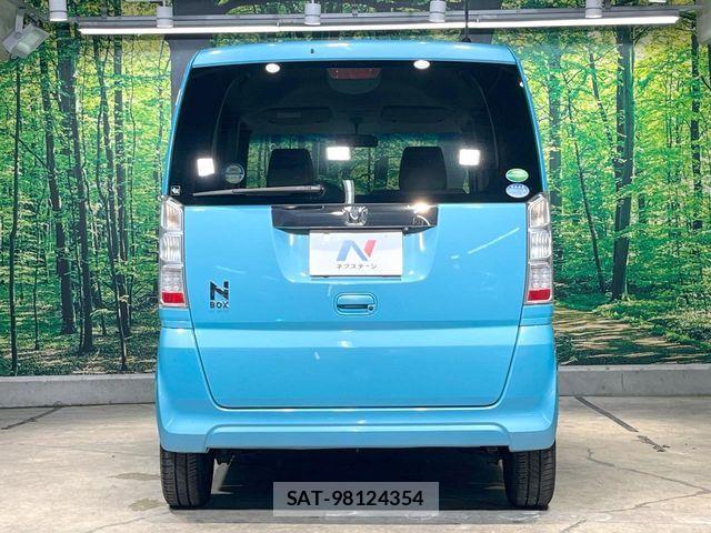 Honda N BOX 2015-03 8037054-15