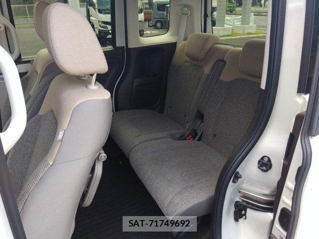Honda N BOX 2023-10 8037007-12