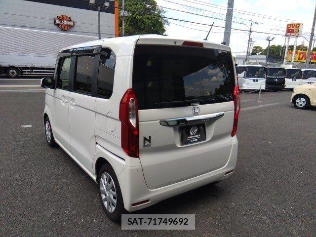 Honda N BOX 2023-10 8037007-17