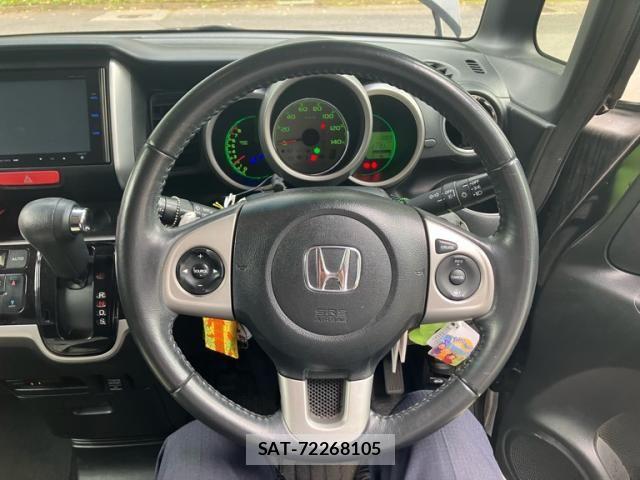 Honda N BOX 2013-12 8037067-19
