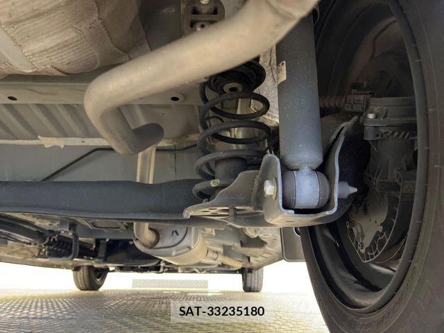 Honda N BOX 2023-05 8036994-19