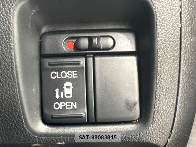 Honda N BOX 2014-01 8037040-3