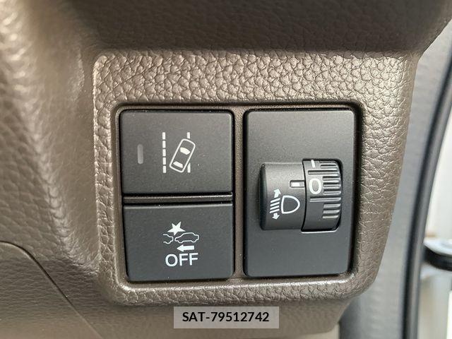 Honda N BOX 2021-03 8037035-13
