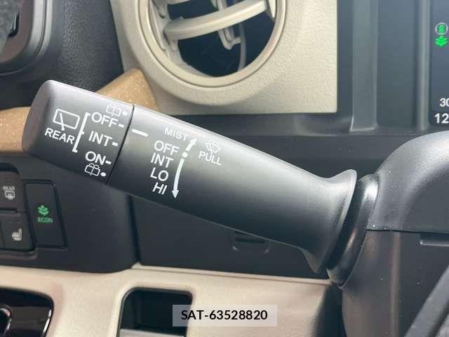 Honda N BOX 2025-02 8036980-7