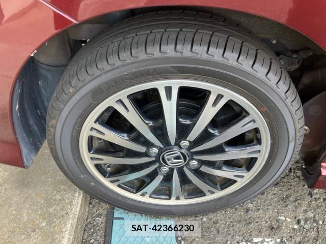 Honda N BOX 2017-04 8037058-9